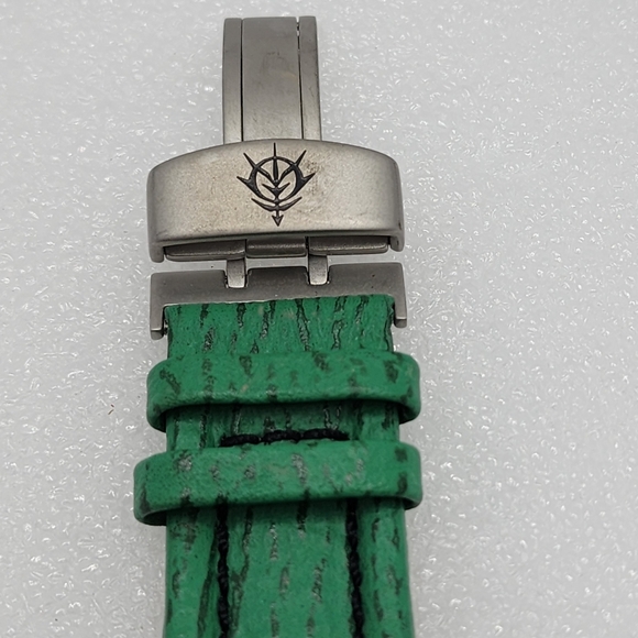Gundam Titanium Shark Leather LImited MS-06F ZAKU II JDM Green Silver Red Watch - Picture 6 of 10